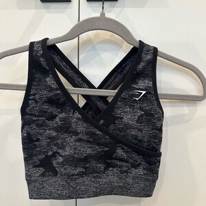COPY - Gymshark adapt camo seamless sports bra. medium size